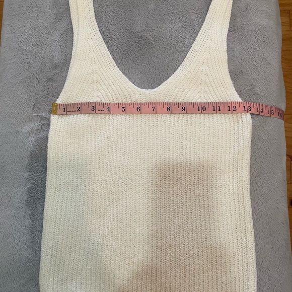 Mustard Seed Double V Shell - Picture 3 of 6